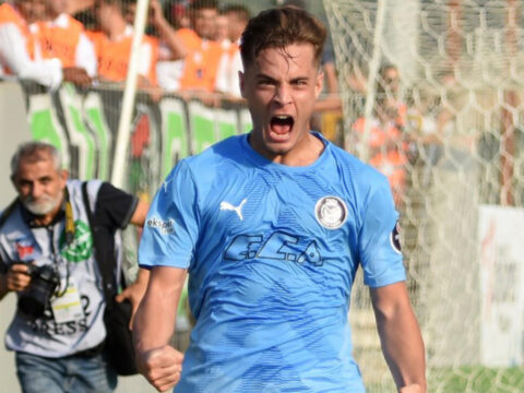 Karsiyaka 16 macta 2 gol atan santrfor icin harekete gecti PXu1PRd5